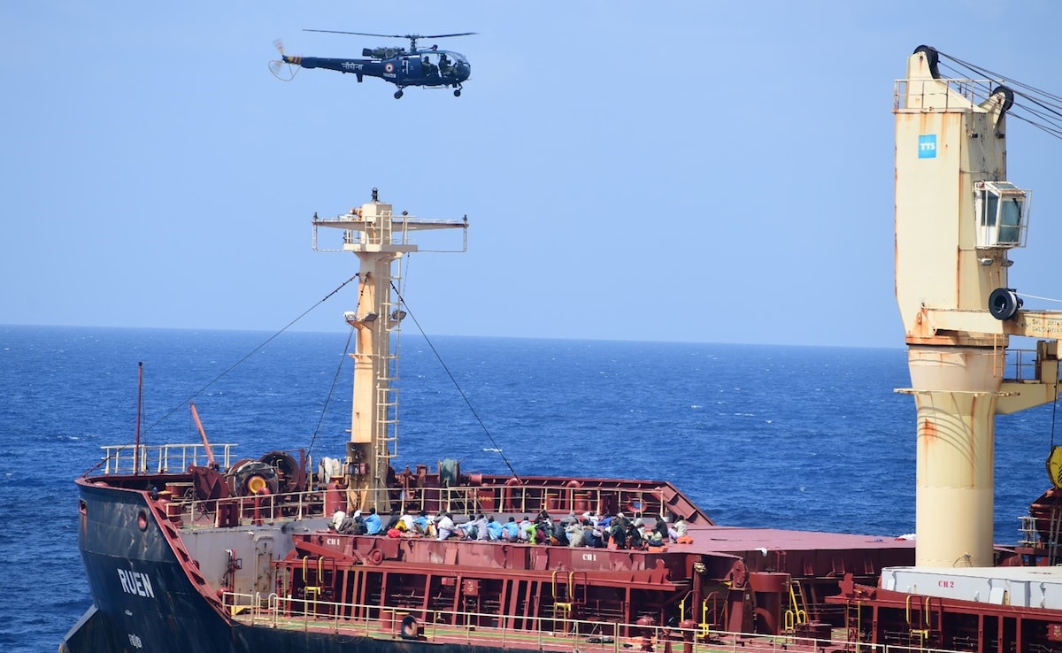 Navy's 40-Hour Rescue Op: 35 Pirates Surrender, 17 Crew Members Freed