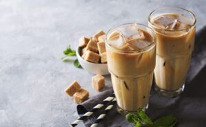 Read more about the article Craving Cold Coffee On A Vegan Diet? You’ve Got To Try This High-Protein Recipe ASAP