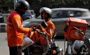 Read more about the article How 10-Minute Delivery Apps Swiggy, Blinkit, Zepto Are Challenging Amazon, Flipkart In E-Commerce