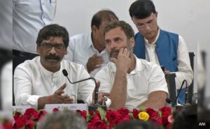 Read more about the article Rahul Gandhi Speaks To Hemant Soren