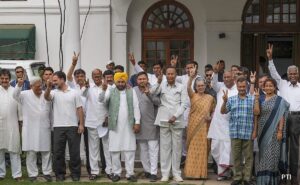 Read more about the article In Big Show Of Unity, INDIA Bloc Held Strategy Meet Ahead Of Counting Day