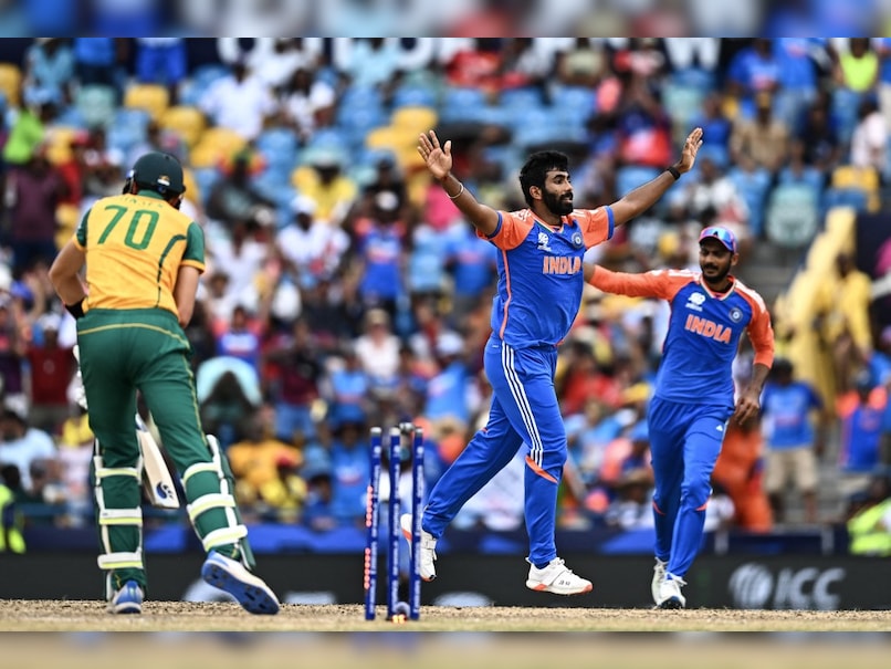 Read more about the article “Best Bowler On Land…”: Mohammed Siraj’s Blockbuster Praise For Jasprit Bumrah