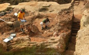 Read more about the article Archeologists Find Ruins Of 4,000 Year-Old Temple In Peru