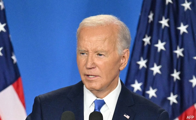 Read more about the article Why Joe Biden Is Ignoring Fellow Democrats’ Calls To Leave Race