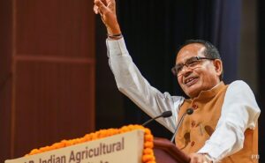 Read more about the article Champai Soren Was Harassed After Becoming Chief Minister: Shivraj Chouhan