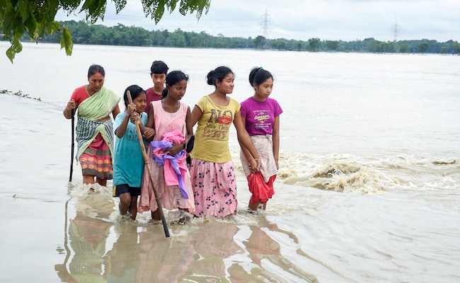 Read more about the article Assam Floods Death Count Rises To 93 As Water Levels Recede