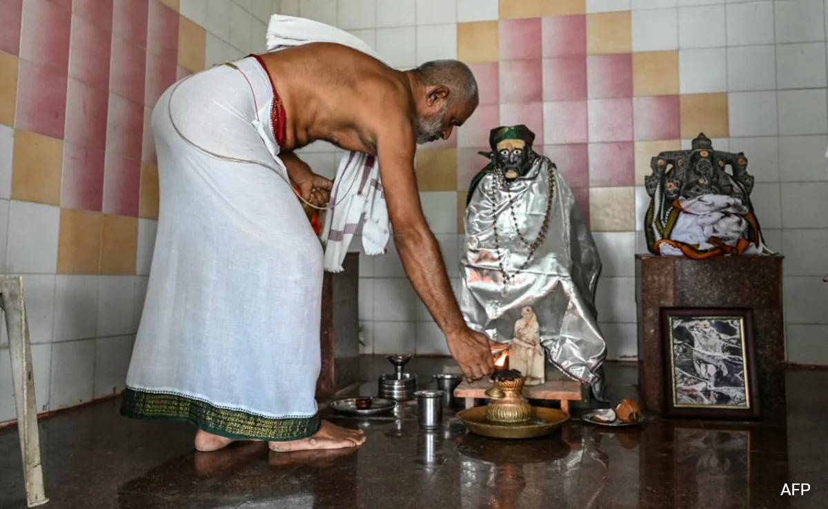 Read more about the article Why This Andhra Village Is Praying For US Vice Presidential Candidate JD Vance’s Wife