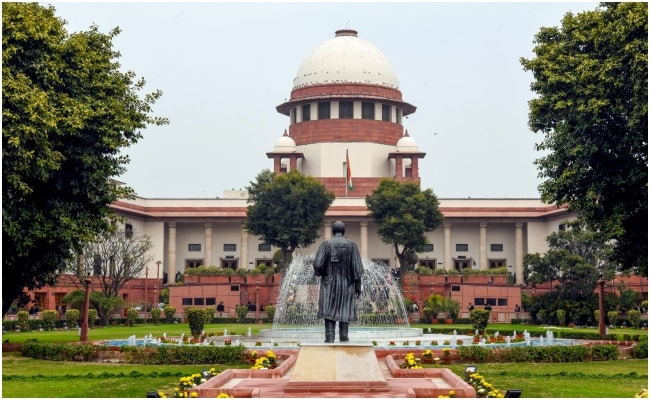 Read more about the article Supreme Court On Kuki Prisoner Not Being Taken To Hospital In Manipur