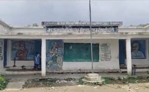 Read more about the article Teachers At These Government Schools In Madhya Pradesh Show Up Drunk, Shows Report