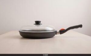 Read more about the article Illness Caused By Overheated Non-Stick Pan