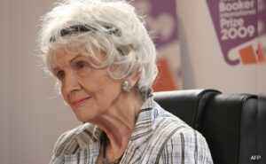 Read more about the article Nobel Laureate Alice Munro’s Daughter Says Her Stepdad Sexually Assaulted Her, And She Knew