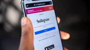 Read more about the article Instagram Will Prioritise Short-Form Content Over Long Videos to Help Users Explore Their Interests, Says Adam Mosseri