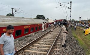 Read more about the article 2 Killed As 18 Coaches Derail In Jharkhand