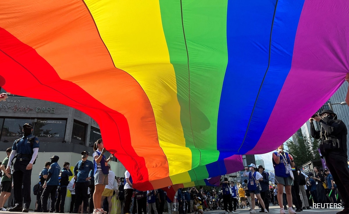 South Korea's Top Court Grants State Benefits To Gay Couples In Landmark Ruling