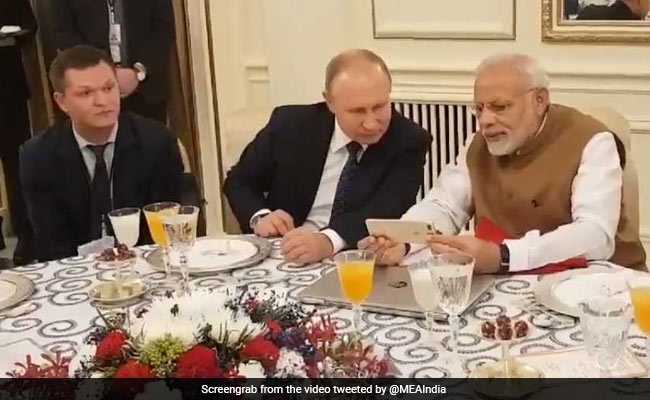 Read more about the article Dinner With Vladimir Putin, Interaction With Indian Community