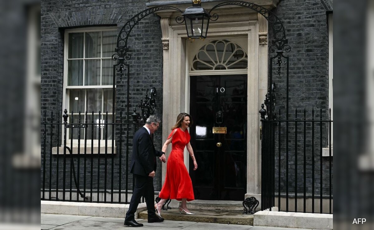 Read more about the article The Low-Profile Wife Of New UK Prime Minister