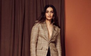 Read more about the article Sonam Kapoor Reveals What She Eats In A Day, Including Coffee, Pasta, And Toast