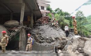 Read more about the article Cloudburst Near Samej Bridge In Himachal Pradesh Kills 13