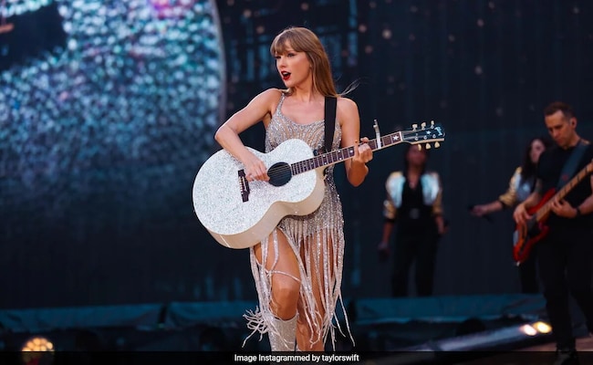 Read more about the article Taylor Swift To Return To Stage For Eras Tour After Vienna Attack Plot