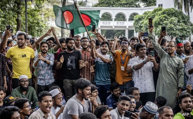 Read more about the article Amid Protests, 12 Killed In Twin Bangladesh Jailbreaks