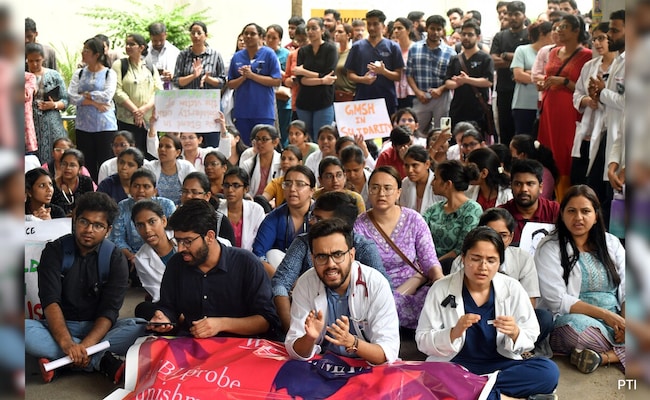 Read more about the article Key Doctors’ Body Says Strike Over Kolkata Rape To Continue