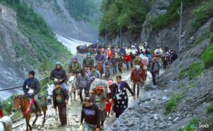 Read more about the article Record 5.12 Lakh Pilgrims Complete Amarnath Yatra This Year: Amit Shah