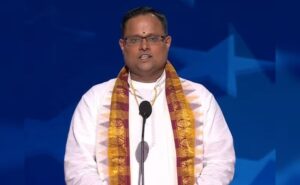 Read more about the article Who Is Rakesh Bhatt, Hindu Priest Who Led Vedic Prayers At Democratic Convention