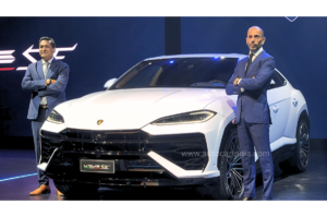 Read more about the article Lambroghini Urus SE price in India, performance, specs, interior, features, electric range