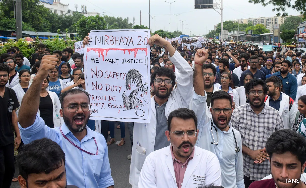 Doctors Hold Nationwide Protest Condemning Kolkata Doctor Rape-Murder Case: Updates