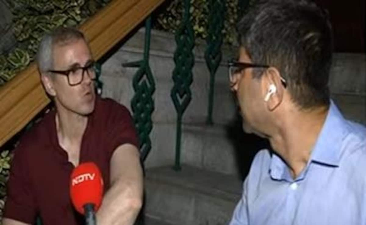 Read more about the article Omar Abdullah’s Jibe At BJP Over Seat-Sharing Fumble