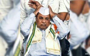 Read more about the article Amid Buzz Over Siddaramaiah Losing Top Post, Aide’s Remark Sparks Row