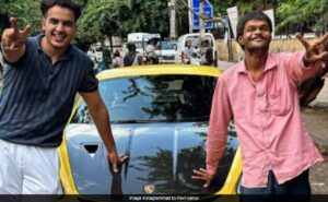 Read more about the article Influencer Takes Differently-Abled Man For A Ride In Porsche, Wins Hearts