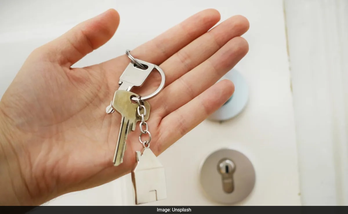 'Free Dinner, No Rent Hike': Bengaluru Landlord's Act Of Kindness Wins Internet