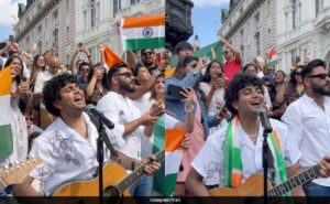 Read more about the article Viral Video Shows Indians, Pakistanis Singing AR Rahman’s ‘Jai Ho’ In UK