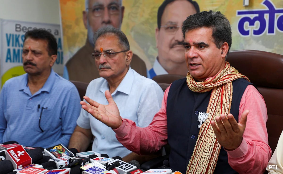 Read more about the article Jammu And Kashmir BJP Chief Ravinder Raina Says Party Will Go Solo In Assembly Elections