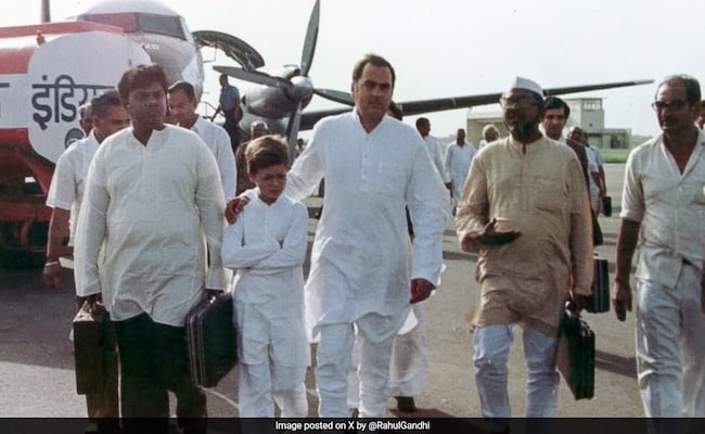 Read more about the article Rahul Gandhi Rajiv Gandhi’s Birth Anniversary Says Papa, Your Teachings Are My Inspiration