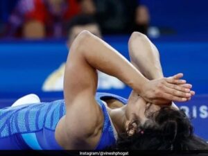 Read more about the article “Time Was Not Fair…”: Vinesh Phogat Breaks Silence On What She Went Through During Olympics Disqualification