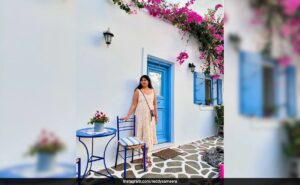 Read more about the article Follow Sameera Reddy’s Lead And Go To Greece For A “Solo Holiday Without Kids”