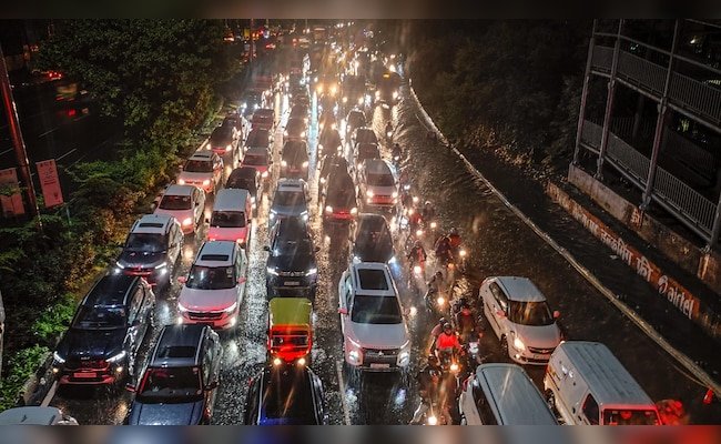 Waterlogging, Traffic Disruptions In Delhi After Heavy Rain