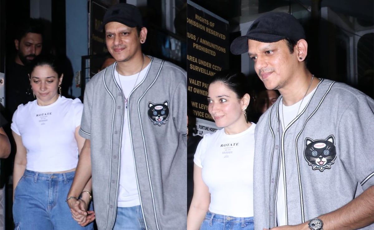 Tamannaah Bhatia And Vijay Varma's Twinning White T-Shirts And Blue Jeans Double The Couple Style Quotient