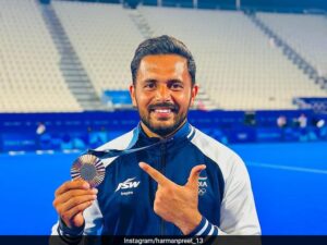 Read more about the article "India, This Is For You": India Hockey Captain Dedicates Olympics Medal