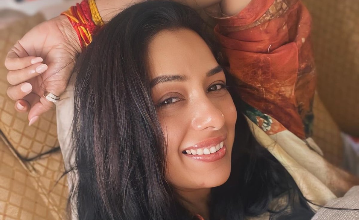 Who Is Rupali Ganguly's "Nap Buddy" On The Sets Of Anupamaa?