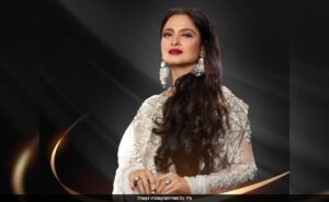 Read more about the article Rekha To Perform At The Award Night