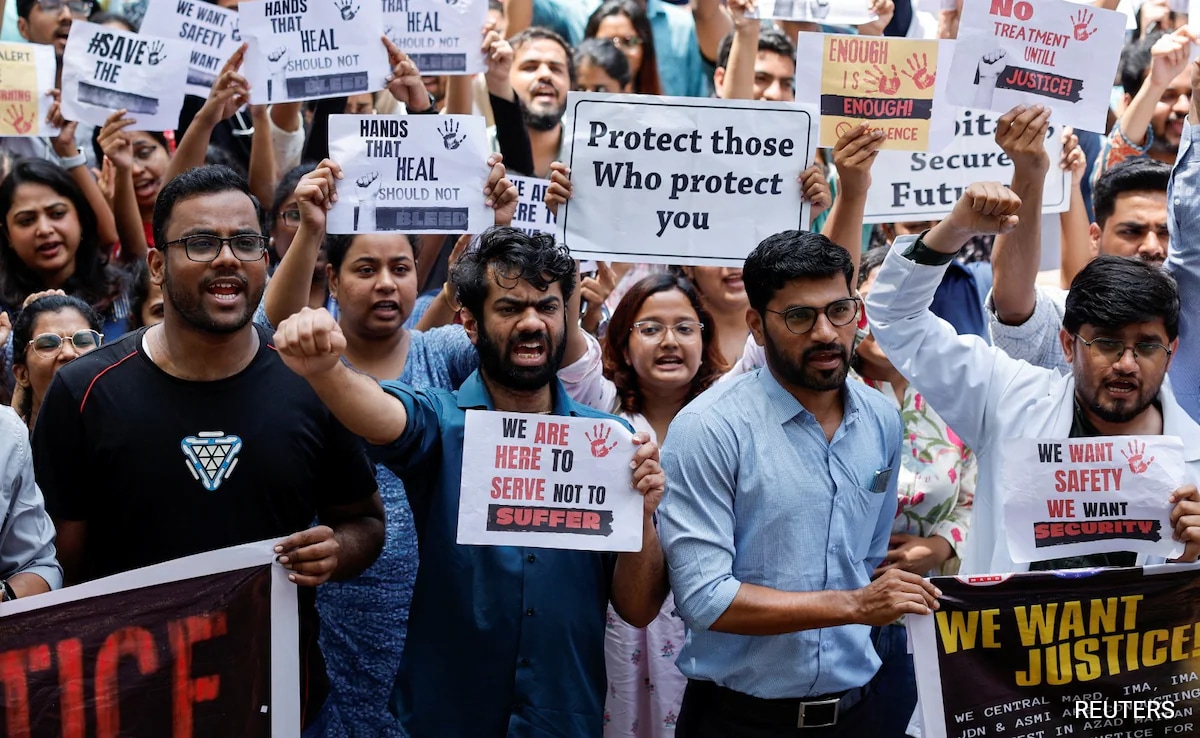 Centre's Appeal To Doctors Amid Nationwide Protests Over Kolkata Horror