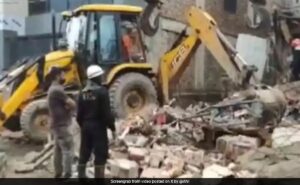 Read more about the article 3 Die After Portion Of 2-Storey Building Collapses In Northwest Delhi