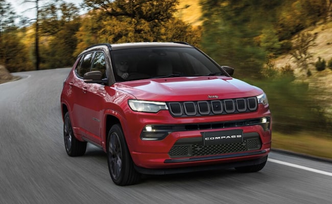 Read more about the article Jeep Offering Rs 2 Lakh Discount On Compass Meridian; Rs 12 Lakh Off On Grand Cherokee