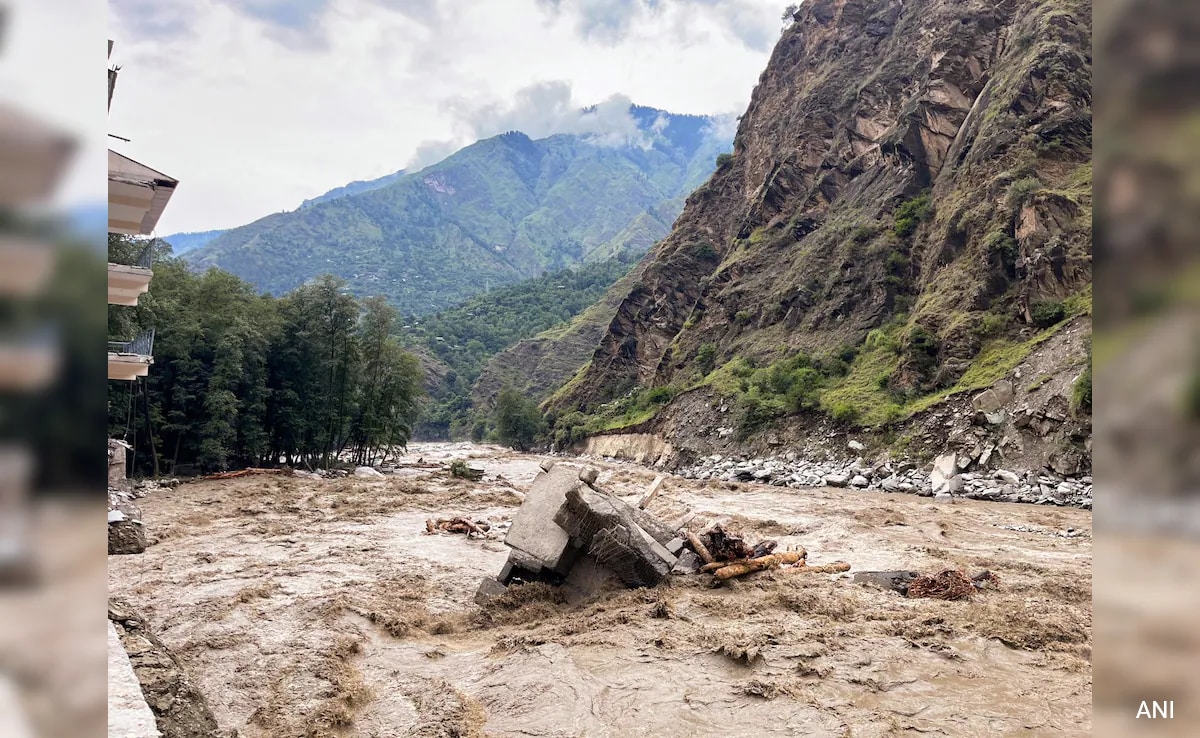 Heavy Rains Lash Himachal, 128 Roads Shut Due To Landslides, Flash Floods