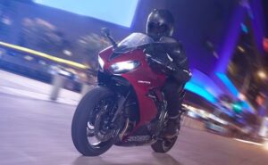 Read more about the article 2024 Triumph Tiger Daytona 660 Launching In India Tomorrow: price specs features design