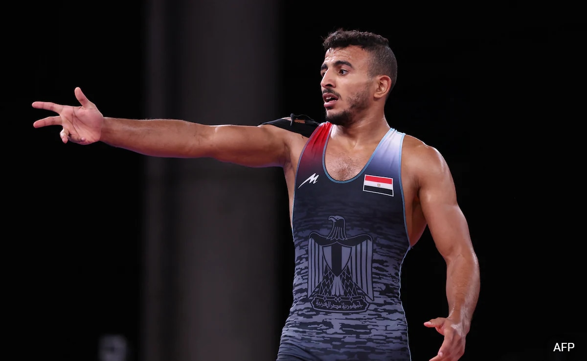 Read more about the article “Drunk” Egyptian Wrestler Arrested In Paris For Allegedly Groping Woman