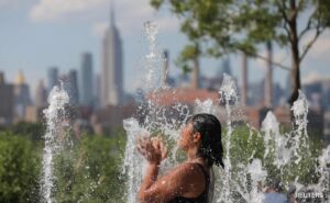 Read more about the article Over 60 Million Americans Under Alert As Heatwave Hits US